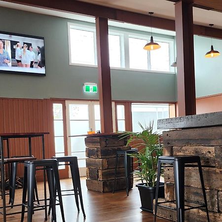 The Headland Lodge Gisborne Exterior foto